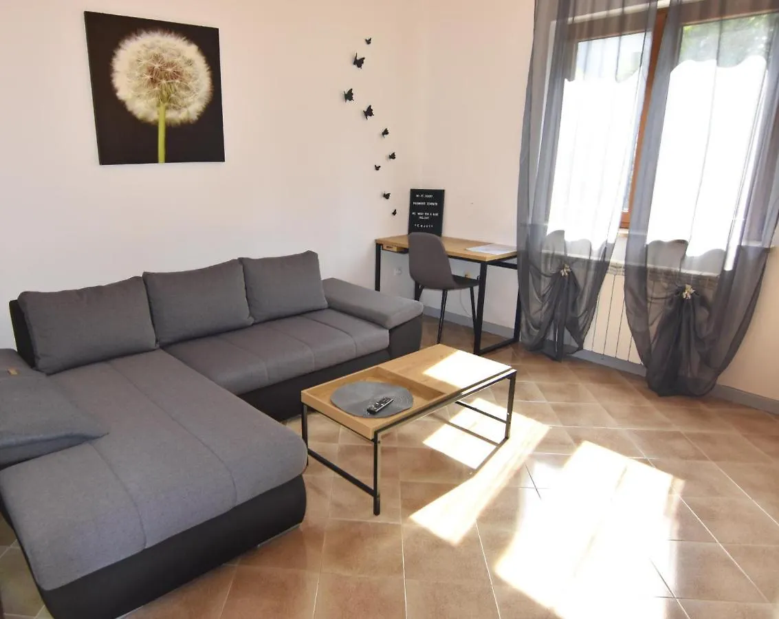 Apartments With A Parking Space Zambratija, Umag - 20423 Savudrija